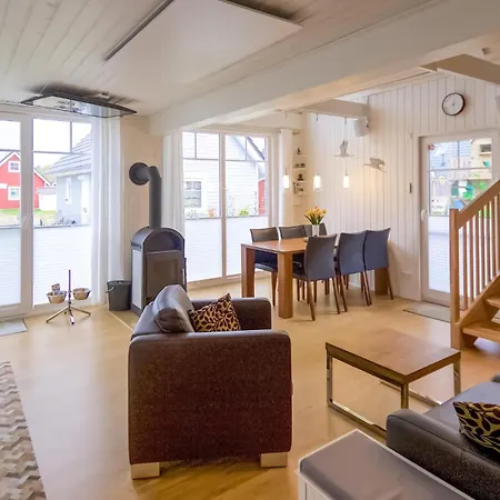 Holiday home Amazing In *
